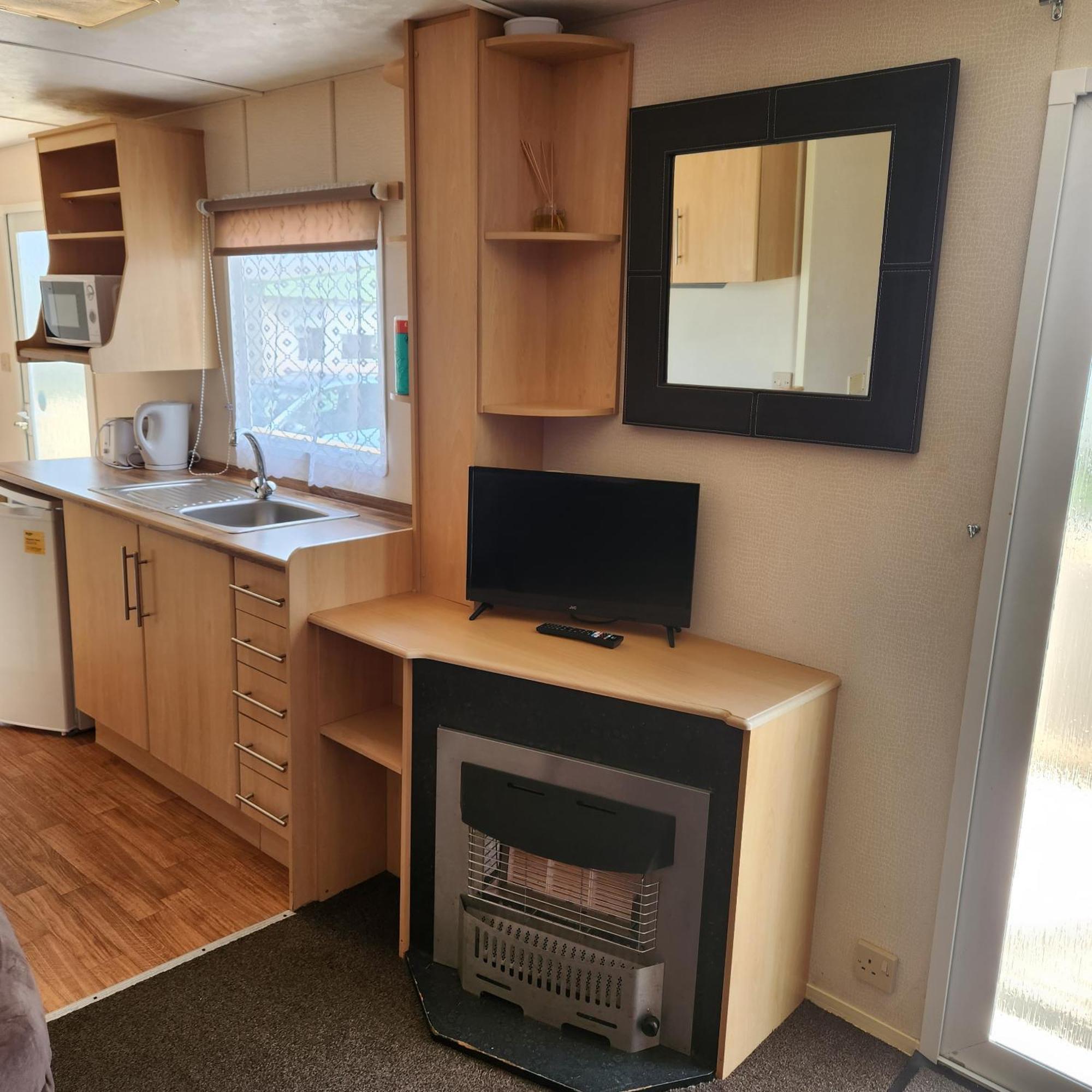 3 Bedroom Caravan At The Grange Holiday Park, Chapel Road Ingoldmells Addlethorpe Экстерьер фото